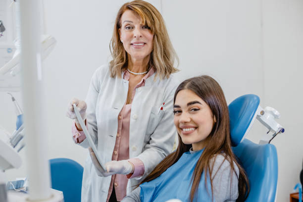 istock Young woman at the Dentist 1339107481
