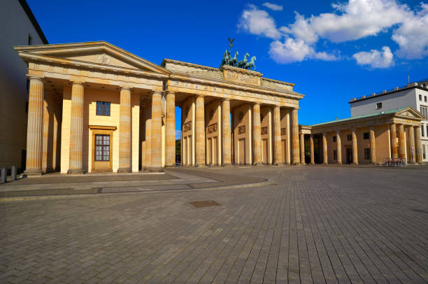 istock Berlin Brandenburg Gate Brandenburger Tor 1339118201