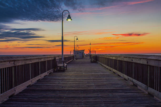 istock Sunrise at the Sandbridge pier 1339138677
