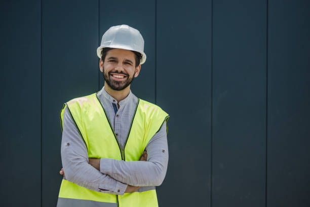 istock Portrait of a construction worker 1339143065