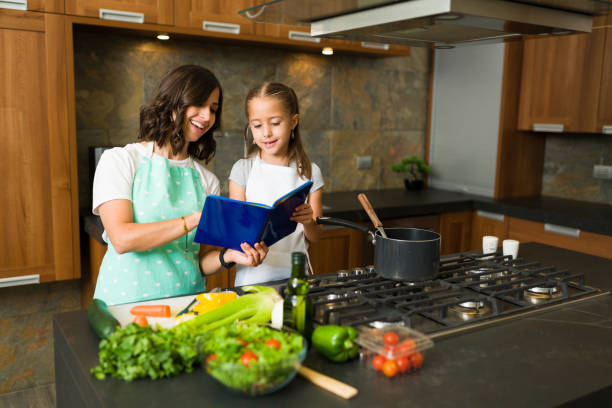 istock Young family looking at the ingredients 1339155886