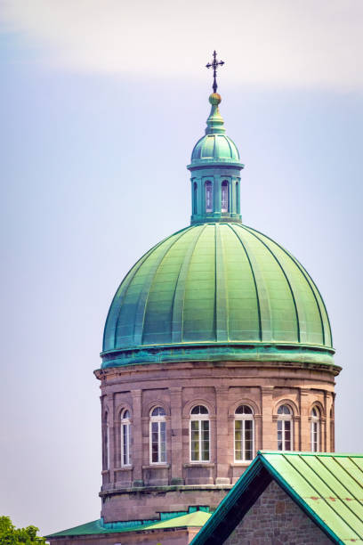 istock Old Building, Montreal, Canada 1339156912