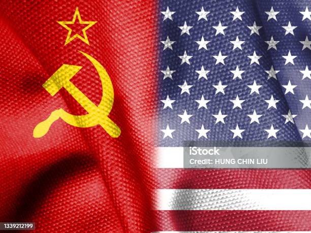 Soviet union flag 1991 hi-res stock photography and images - Alamy