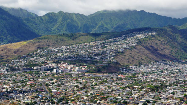 istock Tightly Packed Housing in Hawaii 1339246987