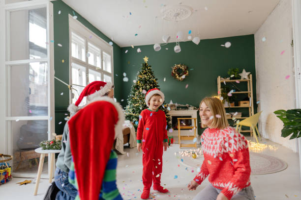 istock Festive atmosphere on Christmas morning 1339257950