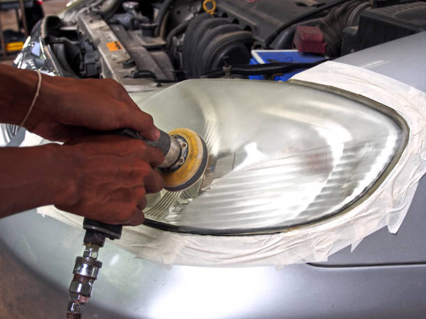 istock Polish the car headlights to be clear 1339287351