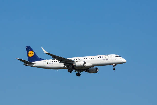 D-AECE Lufthansa City Line Embraer ERJ-190 „Kronach“ stock photo