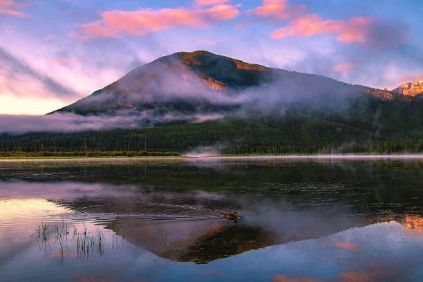 istock Sunrise Clouds At Vermilion Lakes 1339376106