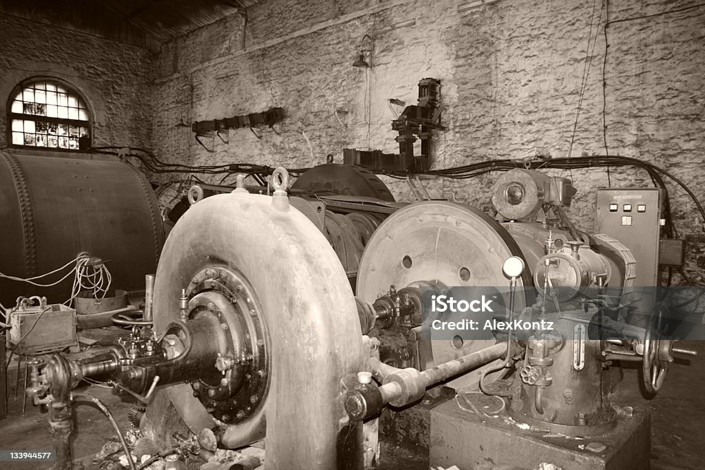 old generador de - Foto de stock de Revolución industrial libre de derechos