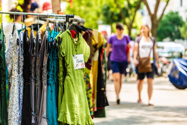 istock Sales booth in Kreuzberg Berlin, people are blurred 1339473809