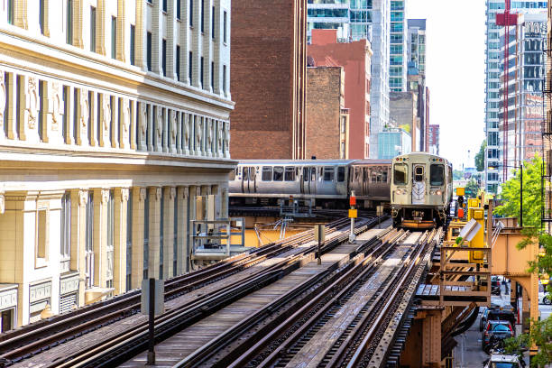 Train in Chicago Train subway in Chicago in a sunny day, Illinois, USA chicago illinois photos stock pictures, royalty-free photos & images
