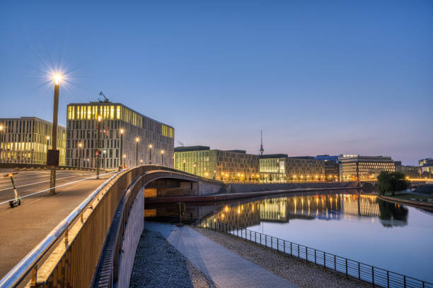 istock Dawn at the river Spree in Berlin 1339585242