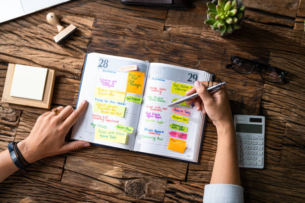 agenda de calendario u organizador - organizador electrónico fotografías e imágenes de stock