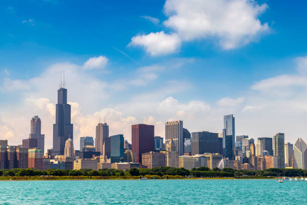 istock Cityscape Chicago at Lake Michigan 1339692328