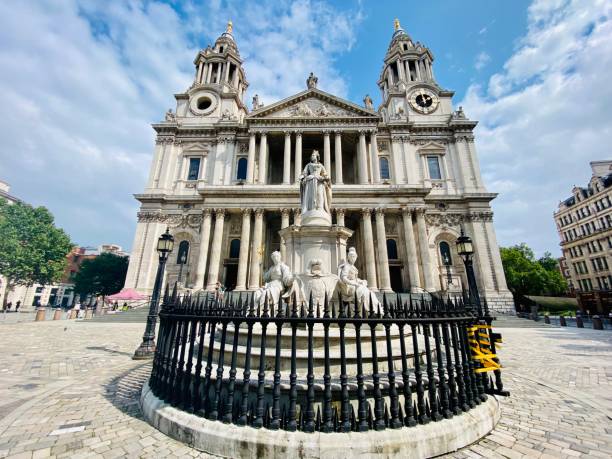 istock St Paul’s Cathedral - London 1339724288