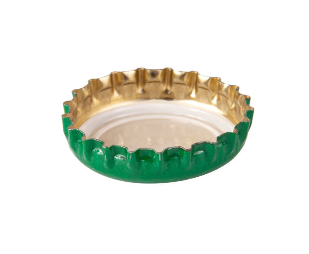 istock Metallic green beer cap isolated on the white 1339782709