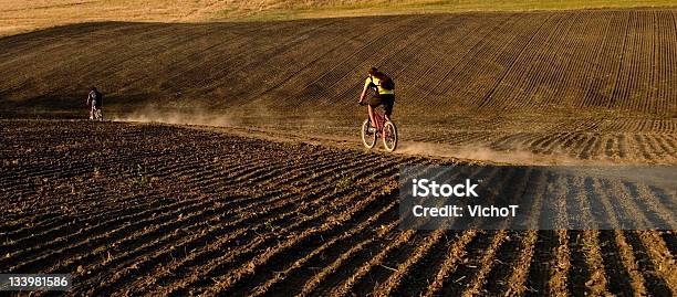 Foto de Andar De Bicicletas e mais fotos de stock de Cyclocross - Cyclocross, 20 Anos, Adulto