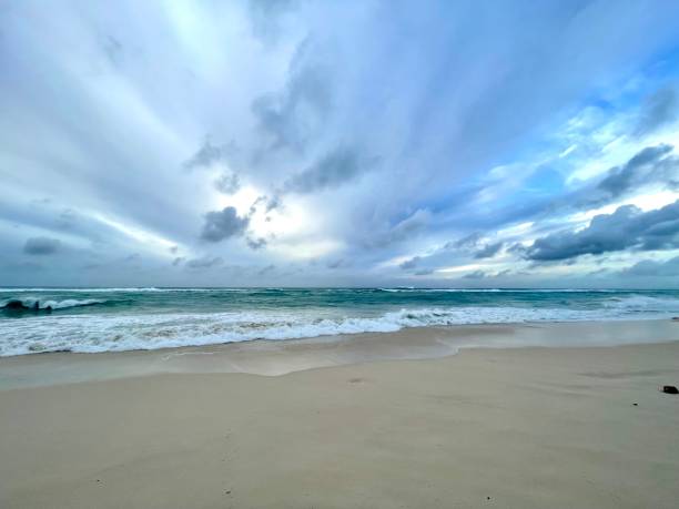 istock Surf building up as Hurricane Larry approaches Bermuda 1339850763