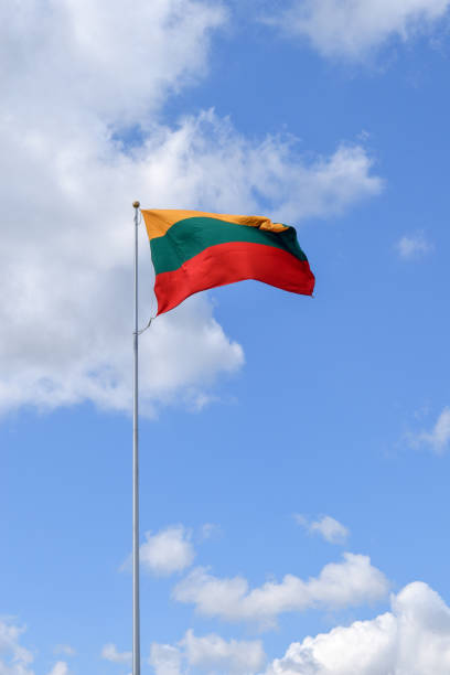 bandeira lituana - bandeira da lituânia - fotografias e filmes do acervo