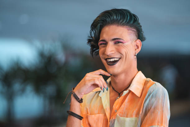 istock Fashion gay man 1339889762