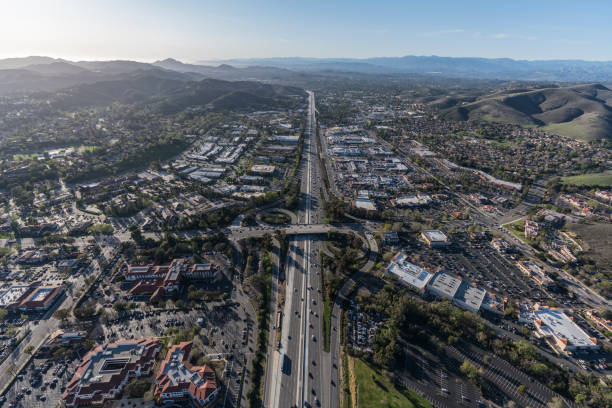istock Thousand Oaks and 101 Freeway Aerial 1339916628