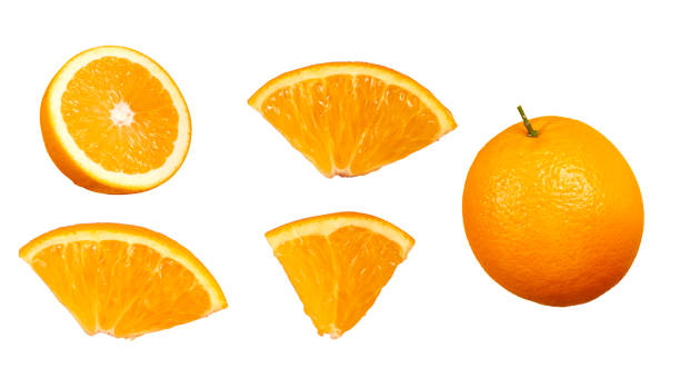 istock Oranges and oranges are cut 1339981474