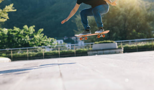 istock Skateboarder skateboarding outdoors in city 1339997768