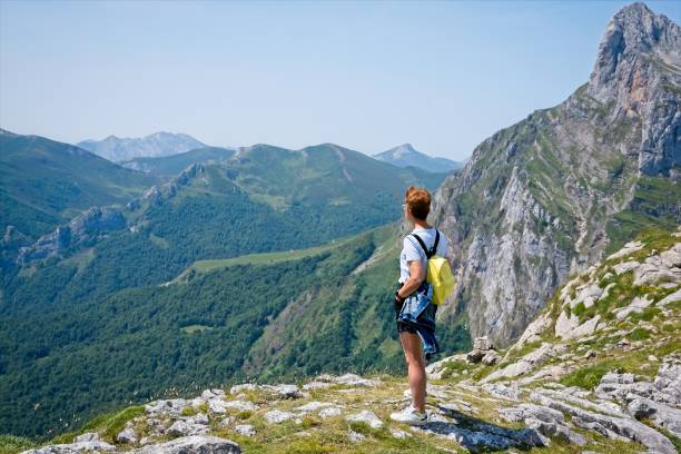 istock Gazing at the mountains 1340001889