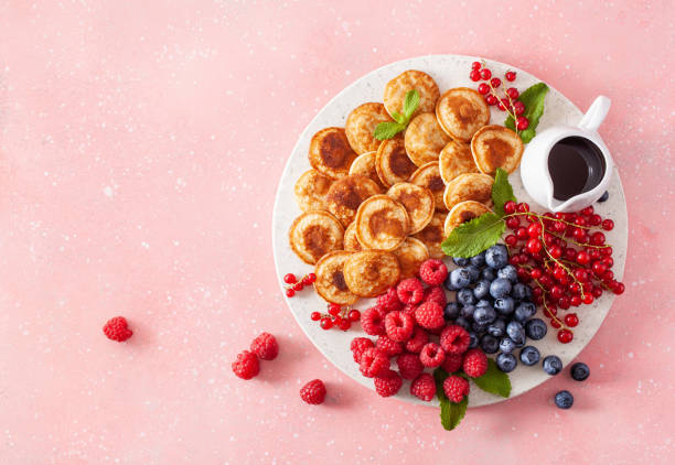 istock american mini pancake board with berries and maple syrup 1340010414