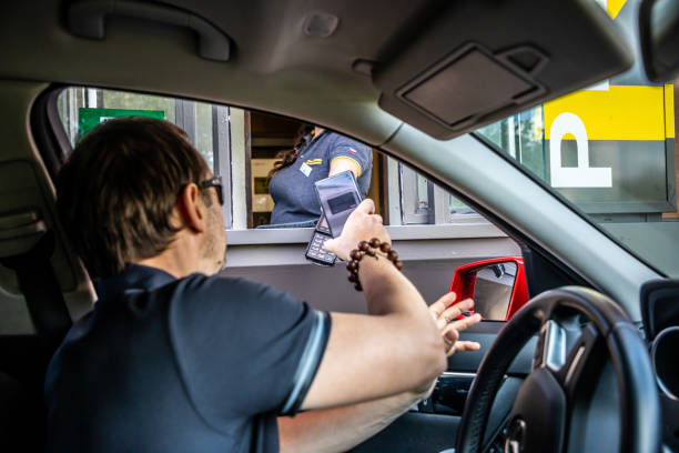 マクドナルドレストラン - mcdonalds french fries branding sign ストックフォトと画像