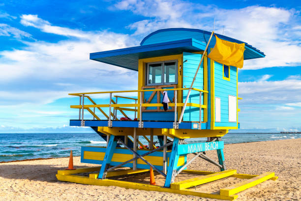 istock Lifeguard tower in Miami Beach 1340079205