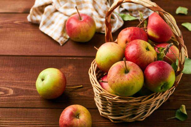 istock urals autumn tasty garden apples 1340087473
