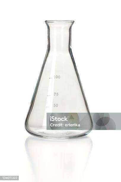 Vacío Matraz De Erlenmeyer De Bioquímica Foto de stock y más banco de imágenes de Matraz - Matraz, Sin personas, Un solo objeto