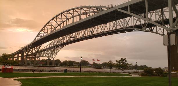 istock Sarnia Ontario Border 1340196498