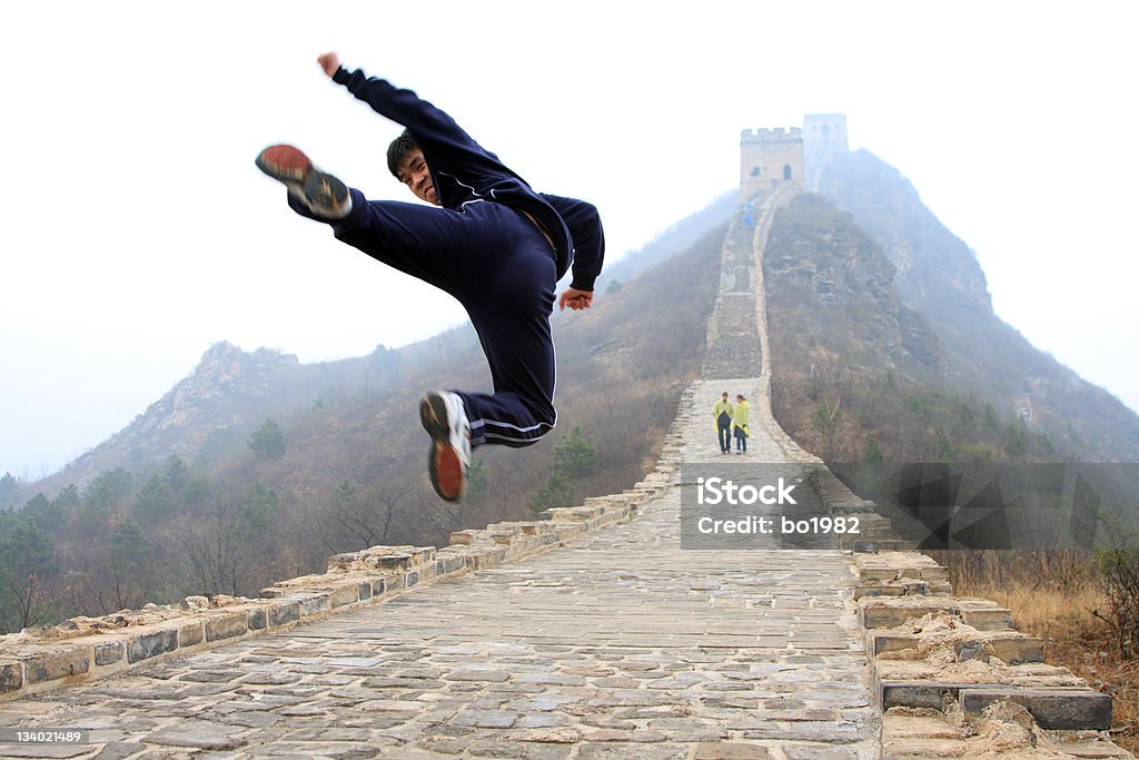 Chinês kung fu - Foto de stock de 20-24 Anos royalty-free