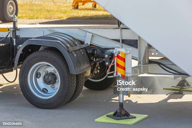 Support On The Body Of The Special Equipment Of The Machine Car Truck Service Reliable Sustainable Stock Photo - Download Image Now