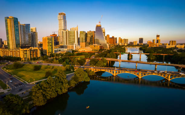 istock Golden Austin Texas Cityscape at Sunset 1340264180