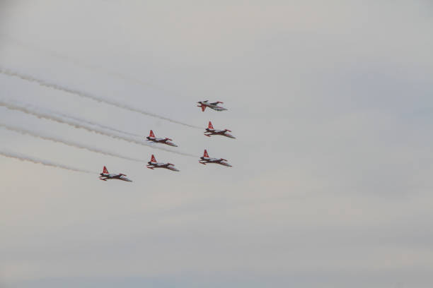 Turkey’s Izmir marks 99th anniversary of Liberation Day IZMIR, TURKEY - SEPTEMBER 09 : Turkish Stars, the aerobatic demonstration team of the Turkish Air Forces, perform within the 96th Independence day of Izmir, Turkey on September 09, 2021 Izmir stock pictures, royalty-free photos & images