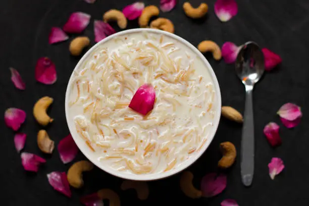 Sweet Indian dish kheer is made of milk sugar and Vermicelli.