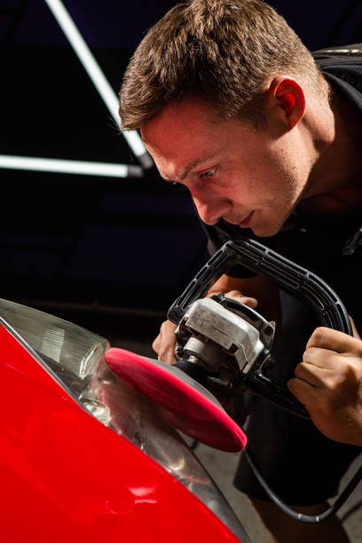 istock car polishing 1340285881