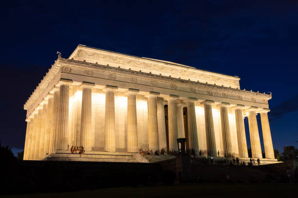 istock Lincoln Memorial in the National Mall 1340377316