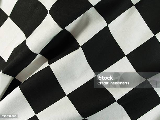 Bandeira Checkerd - Fotografias de stock e mais imagens de Preto e Branco - Preto e Branco, Acabar, Automobilismo
