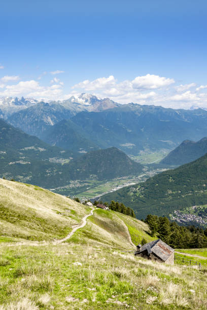 istock Hut and valley in Valtellina 1340430194