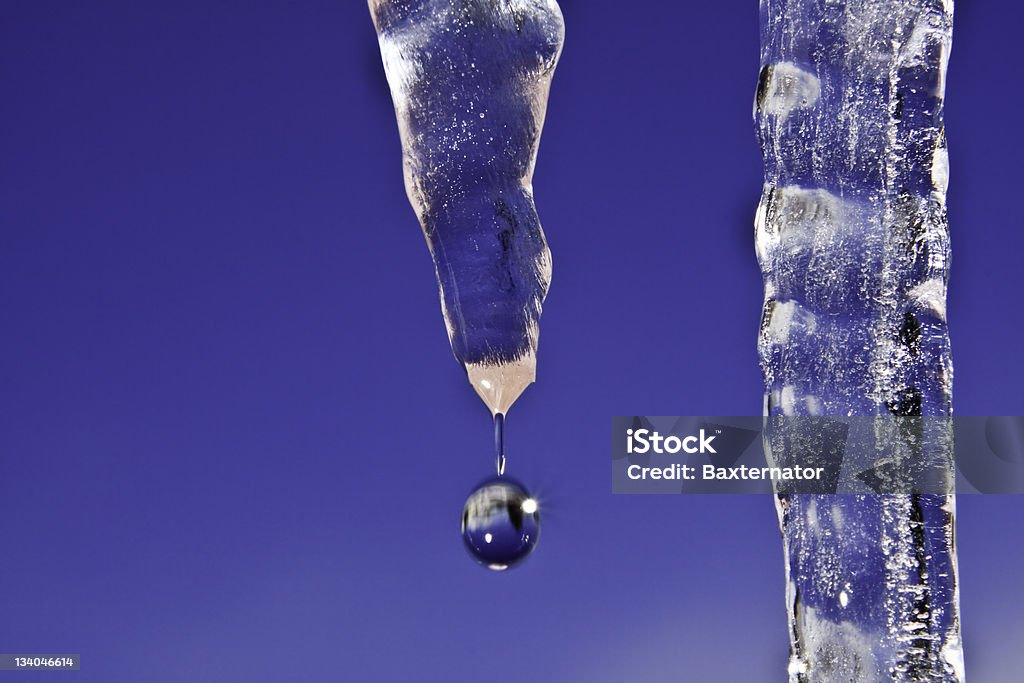 Melting Ice - Стоковые фото Капля - Жидкоcть роялти-фри