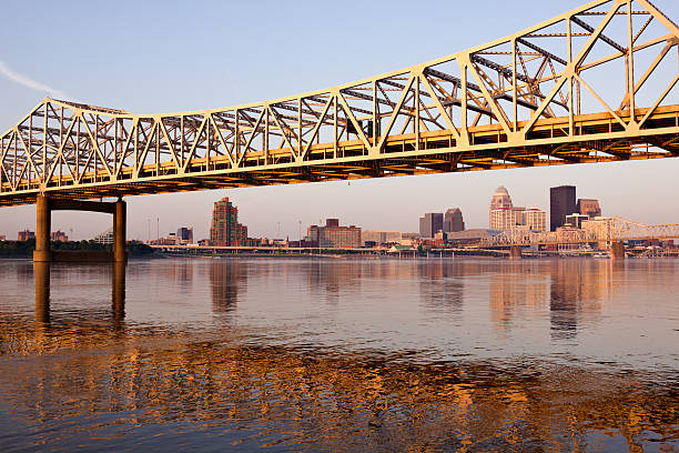 istock Yellow bridge in Louisville 134049912