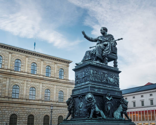 istock King Maximilian Joseph Statue at Max-Joseph-Platz - Munich, Bavaria, Germany 1340506030