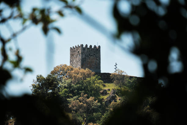 Horizontal photo of the castle of Celorico de Bastos Celorico De Bastos, Portugal; 30th May 2021: Horizontal photo of the castle of Celorico de Bastos ruína antiga stock pictures, royalty-free photos & images