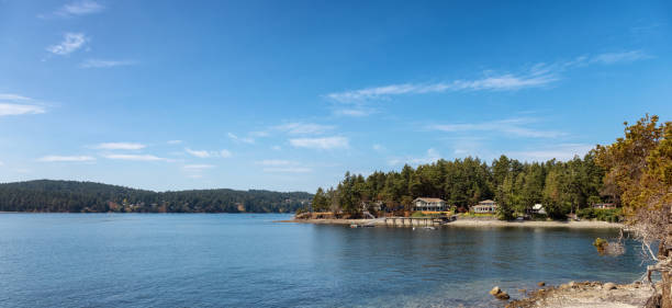 istock Gulf Islands on West Coast of Pacific Ocean 1340573922