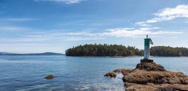 istock Gulf Islands on West Coast of Pacific Ocean 1340573943
