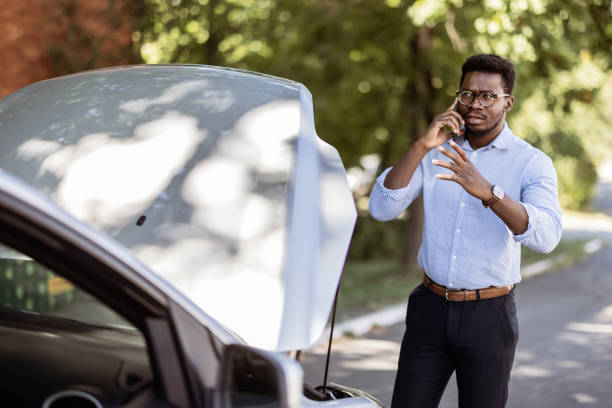 istock I need assistance and I need it fast! 1340575550